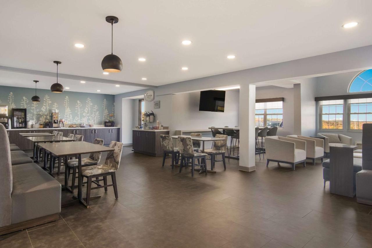 Sleep Inn & Suites Clarion, Pa Near I-80 외부 사진